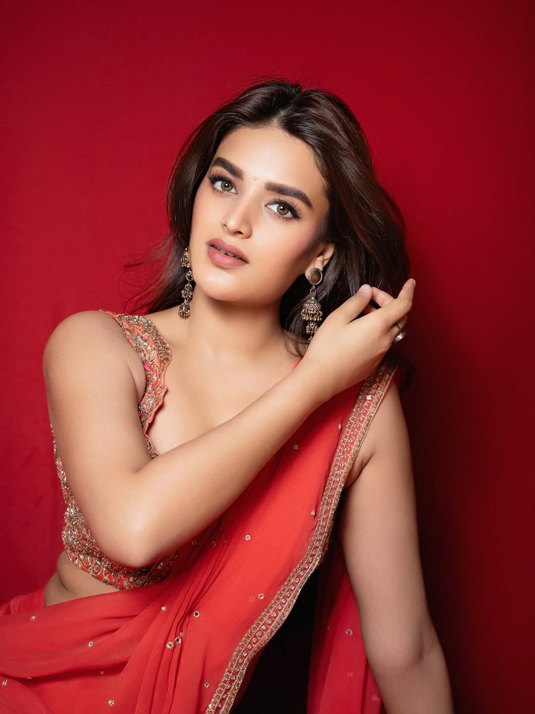 Actress Nidhhi Agerwal photo gallery
