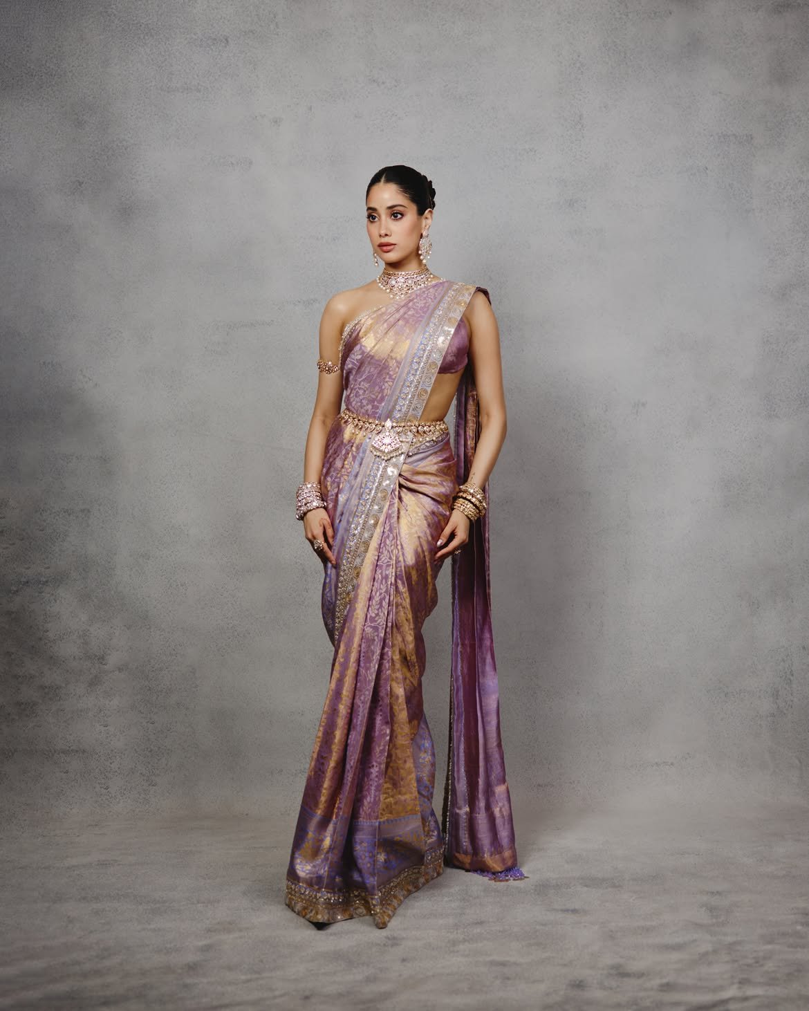 Actress Janhvi kapoor Photo Gallery