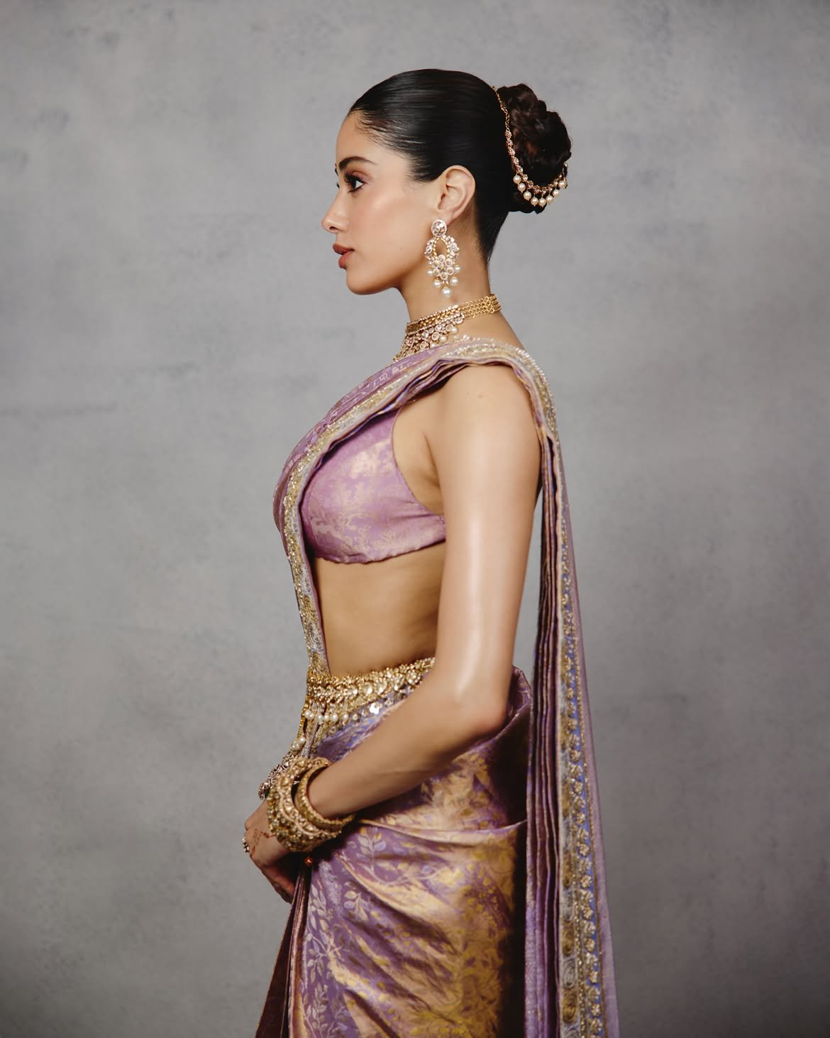 Actress Janhvi kapoor Photo Gallery