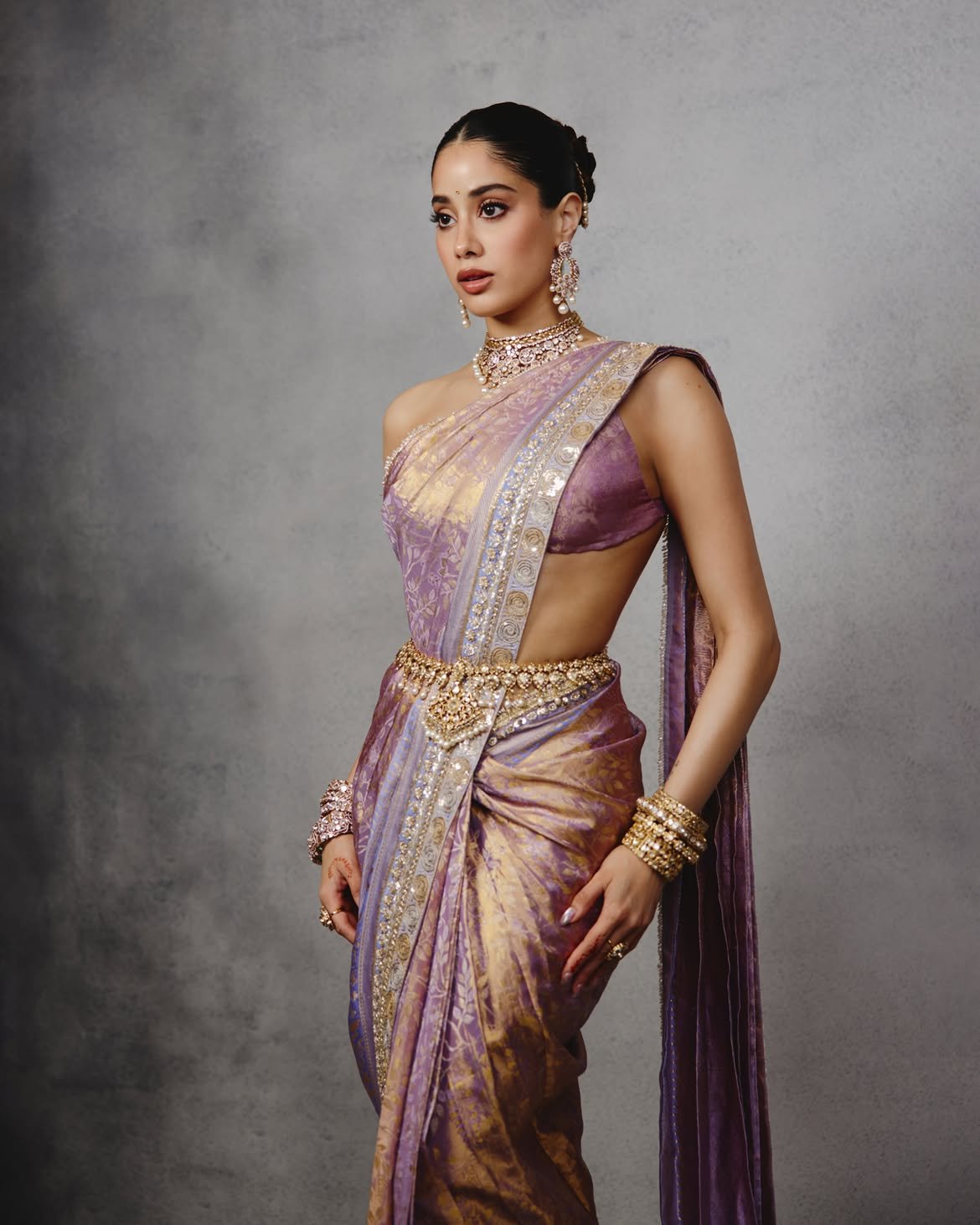 Actress Janhvi kapoor Photo Gallery