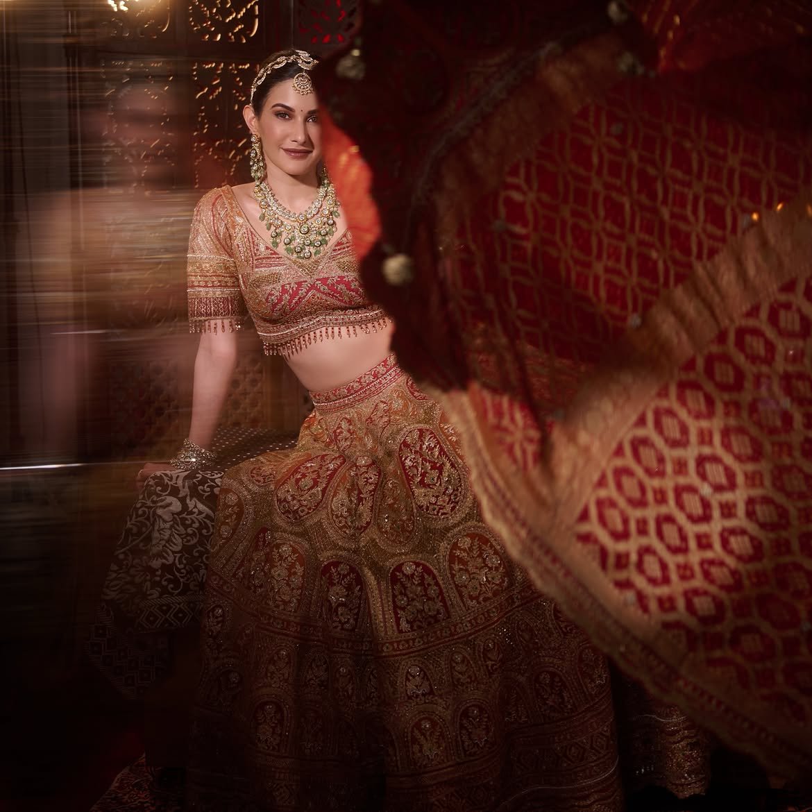Actress Amyra Dastur Photo Gallery