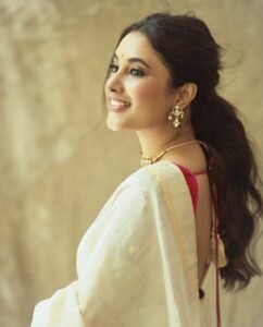 Priyanka Arul Mohan look's beautiful 
